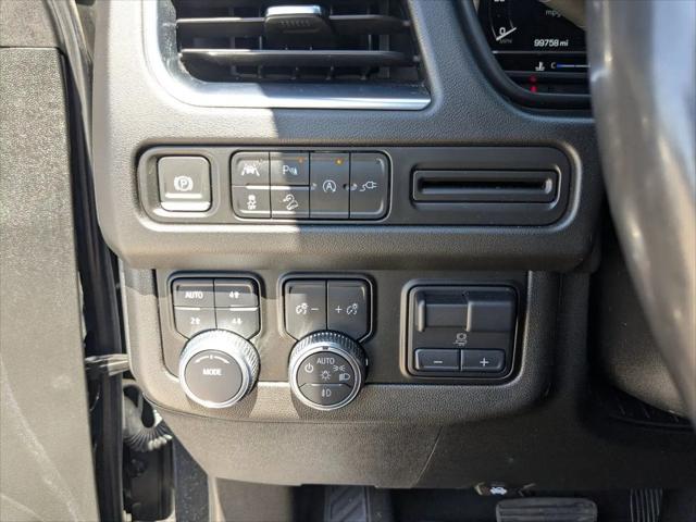 2022 GMC Yukon XL 4WD AT4