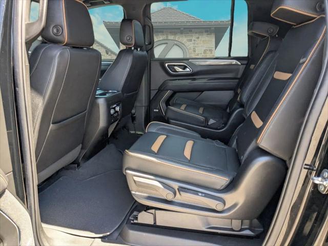 2022 GMC Yukon XL 4WD AT4