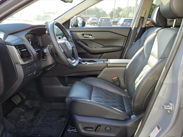 2025 Nissan Rogue Platinum FWD