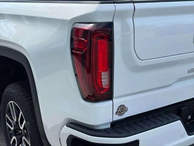 2026 GMC Sierra 1500 Crew Cab, Short Bed, AT4, 4WD