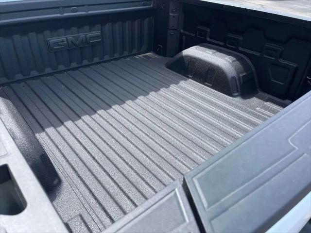 2026 GMC Sierra 1500 Crew Cab, Short Bed, AT4, 4WD