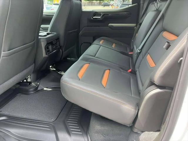 2026 GMC Sierra 1500 Crew Cab, Short Bed, AT4, 4WD