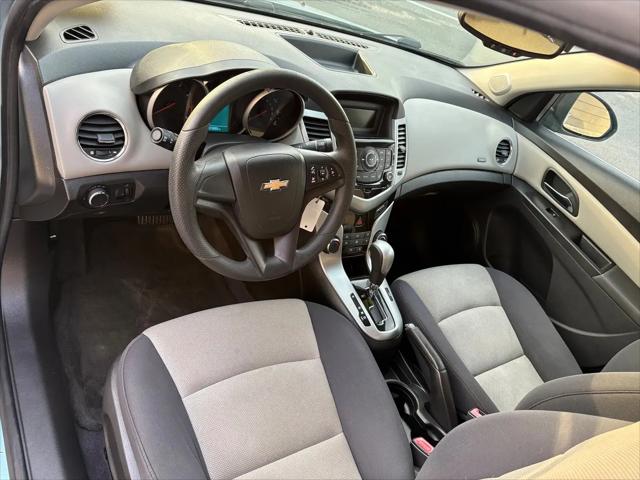 2012 Chevrolet Cruze LS