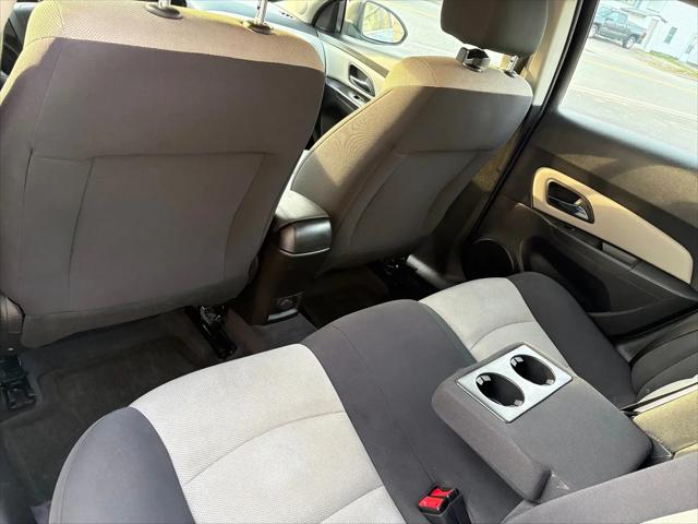2012 Chevrolet Cruze LS