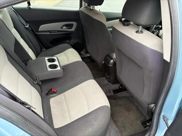 2012 Chevrolet Cruze LS