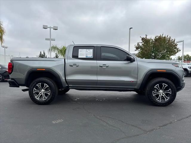 2025 GMC Canyon 4WD AT4