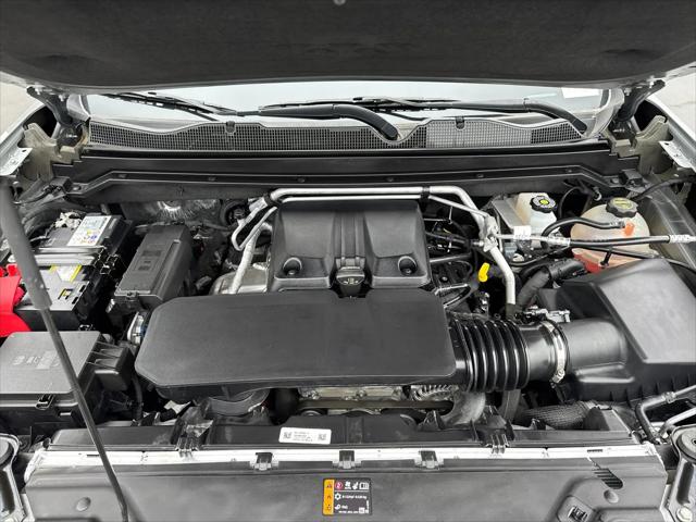2025 GMC Canyon 4WD AT4