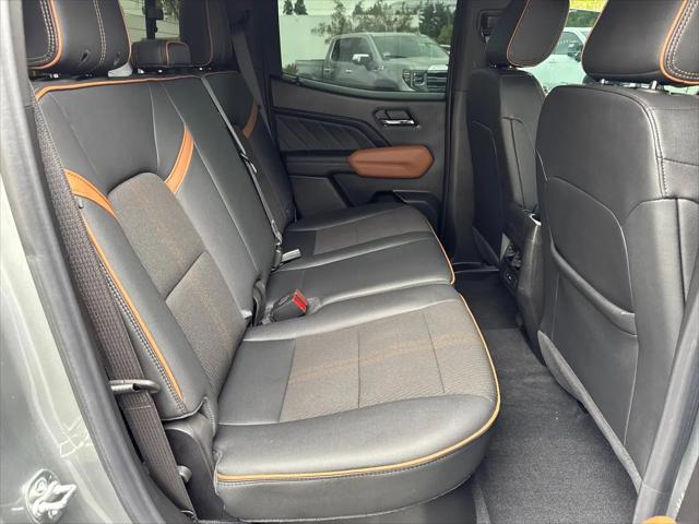 2025 GMC Canyon 4WD AT4