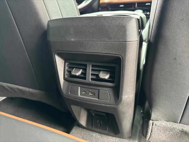 2025 GMC Canyon 4WD AT4