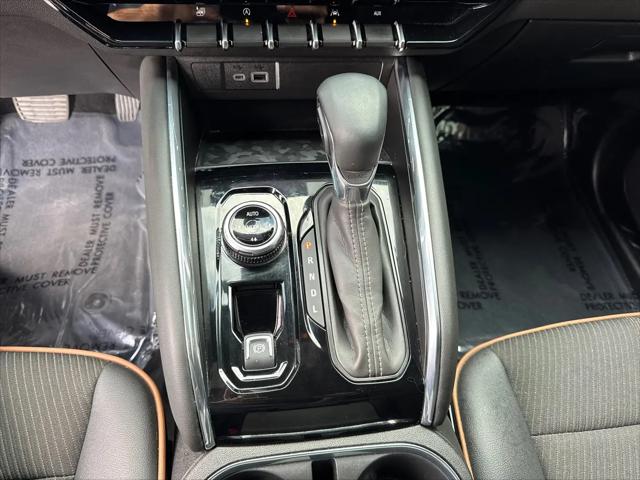 2025 GMC Canyon 4WD AT4