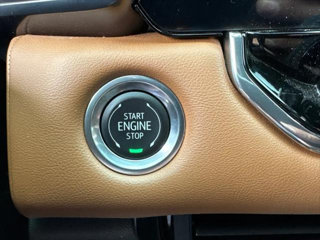 2025 GMC Canyon 4WD AT4