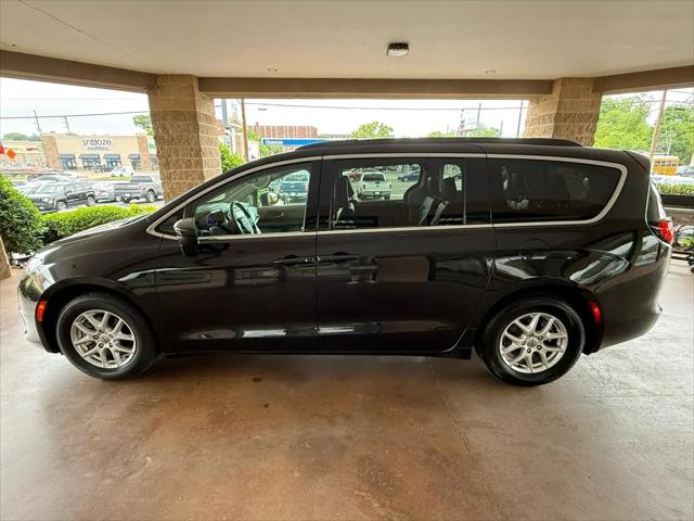 2021 Chrysler Voyager LXI