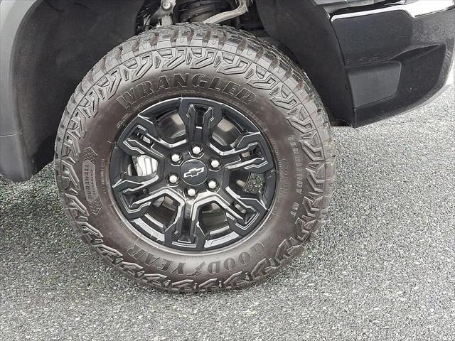 2026 Chevrolet Silverado 1500 4WD Crew Cab Short Bed ZR2