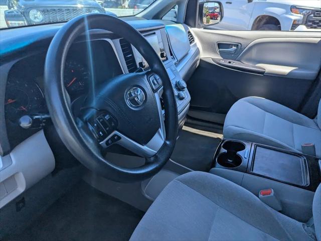 2017 Toyota Sienna LE 8 Passenger