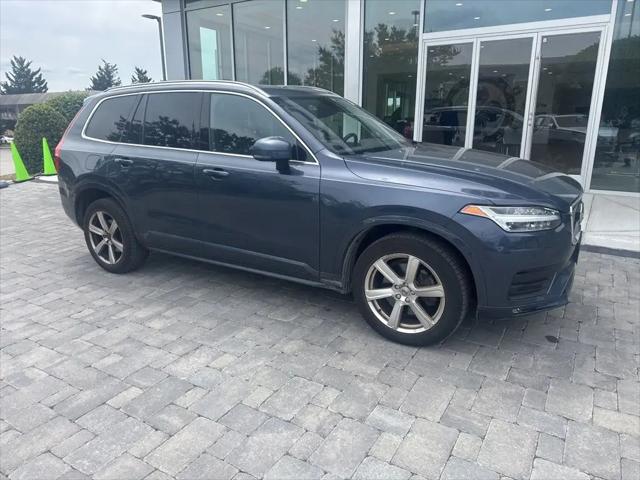 2021 Volvo XC90 T6 Momentum 6 Passenger
