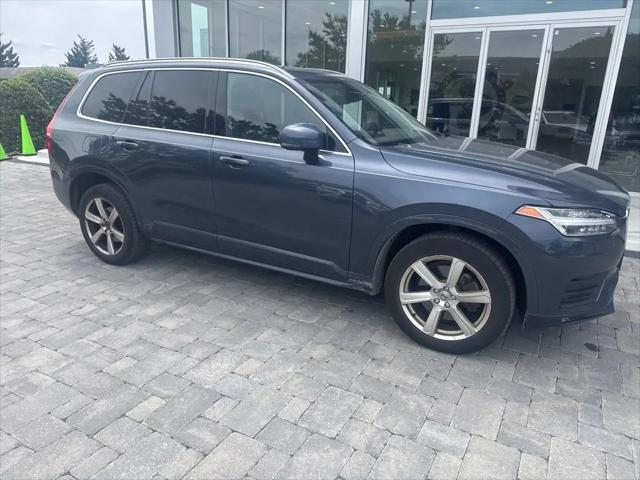 2021 Volvo XC90 T6 Momentum 6 Passenger