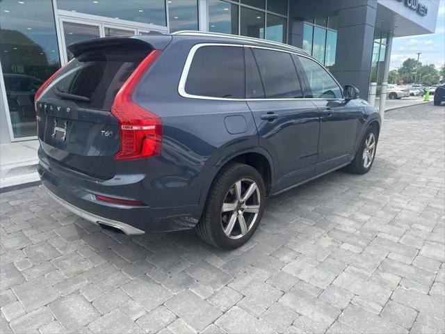 2021 Volvo XC90 T6 Momentum 6 Passenger