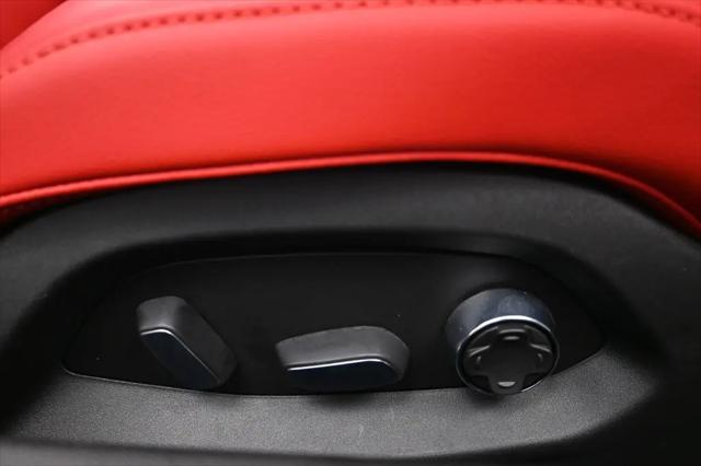 2022 Chevrolet Corvette Stingray RWD Convertible 3LT