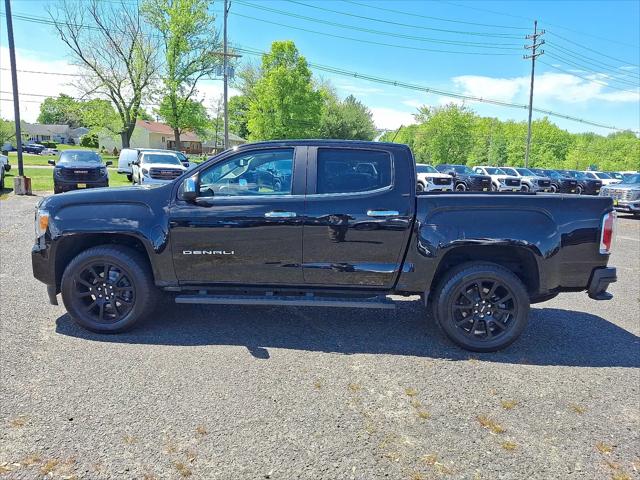 2022 GMC Canyon 4WD Crew Cab Short Box Denali