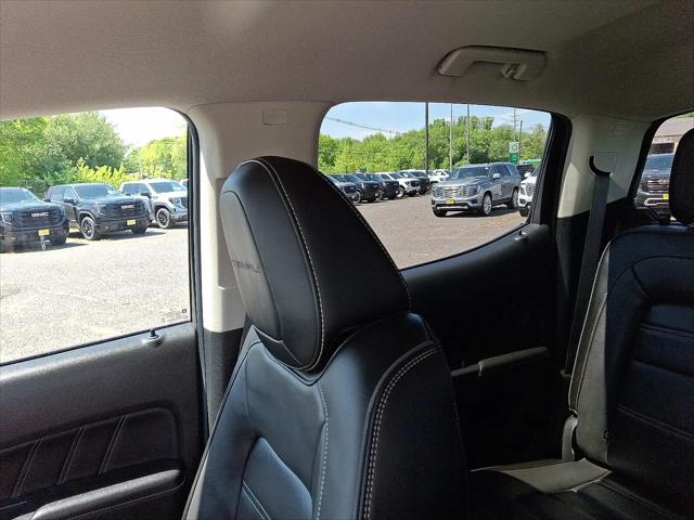 2022 GMC Canyon 4WD Crew Cab Short Box Denali