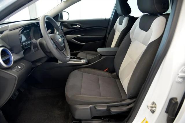 2024 Chevrolet Trax FWD SP