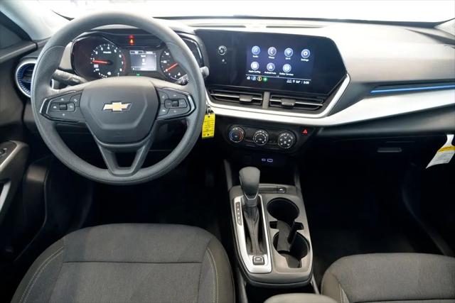 2024 Chevrolet Trax FWD SP