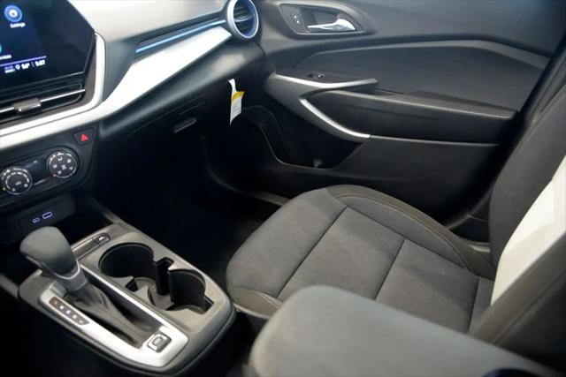 2024 Chevrolet Trax FWD SP