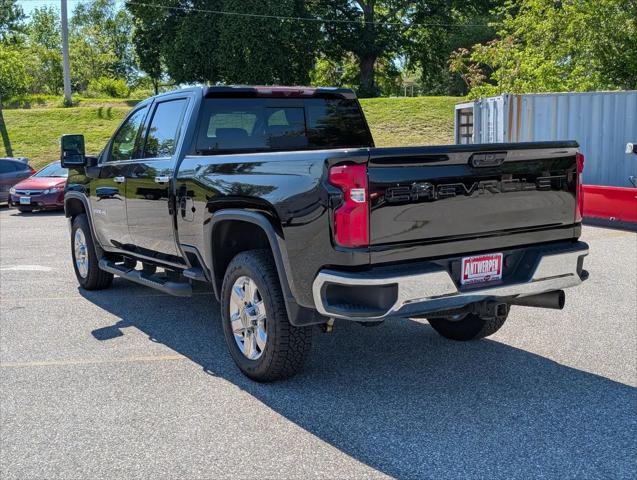 2023 Chevrolet Silverado 3500HD 4WD Crew Cab Standard Bed LTZ