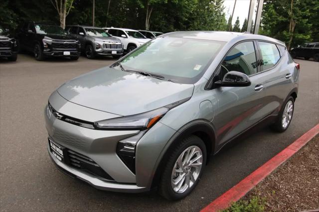 2027 Chevrolet Bolt LT FWD
