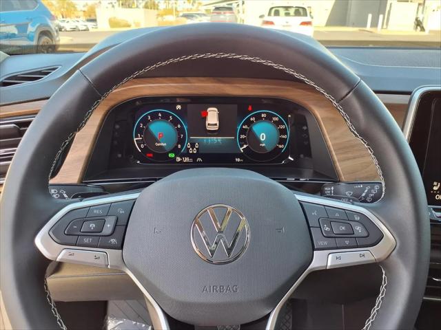 2026 Volkswagen Atlas SE with Technology