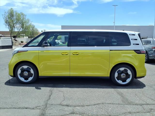 2025 Volkswagen ID. Buzz Pro S Plus with 4MOTION