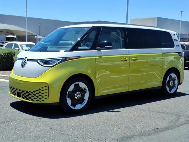 2025 Volkswagen ID. Buzz Pro S Plus with 4MOTION
