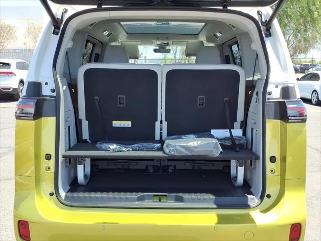 2025 Volkswagen ID. Buzz Pro S Plus with 4MOTION