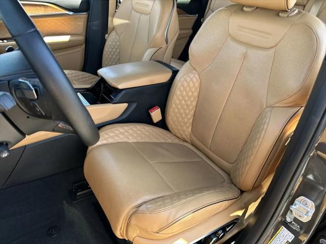 2022 Jeep Grand Cherokee Summit Reserve 4x4