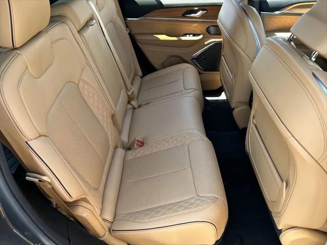 2022 Jeep Grand Cherokee Summit Reserve 4x4