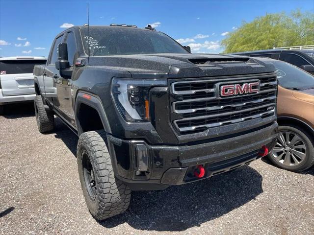 2024 GMC Sierra 2500HD 4WD Crew Cab Standard Bed AT4