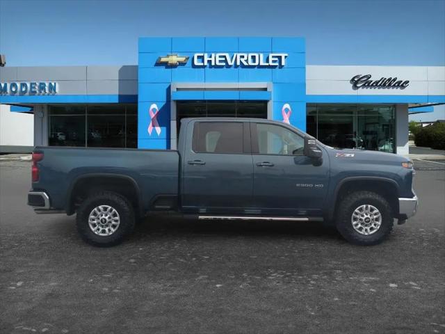 2025 Chevrolet Silverado 2500HD 4WD Crew Cab Standard Bed LT
