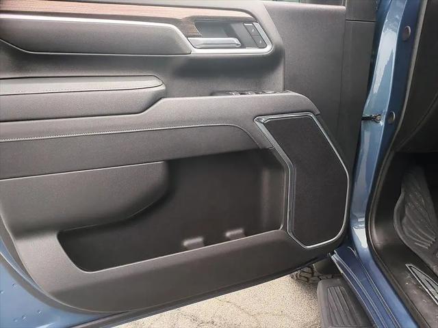 2025 Chevrolet Silverado 2500HD 4WD Crew Cab Standard Bed LT
