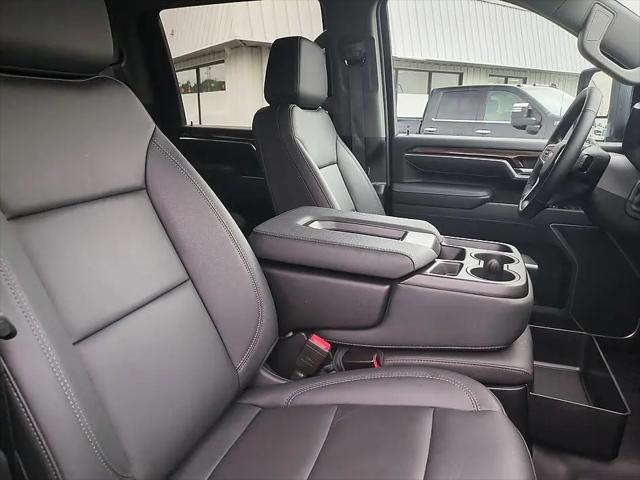 2025 Chevrolet Silverado 2500HD 4WD Crew Cab Standard Bed LT