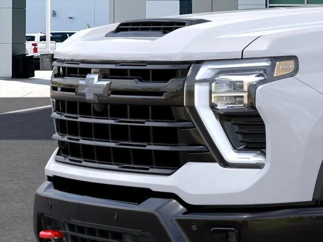2026 Chevrolet Silverado 2500HD Crew Cab, Standard Bed, LT, 4WD