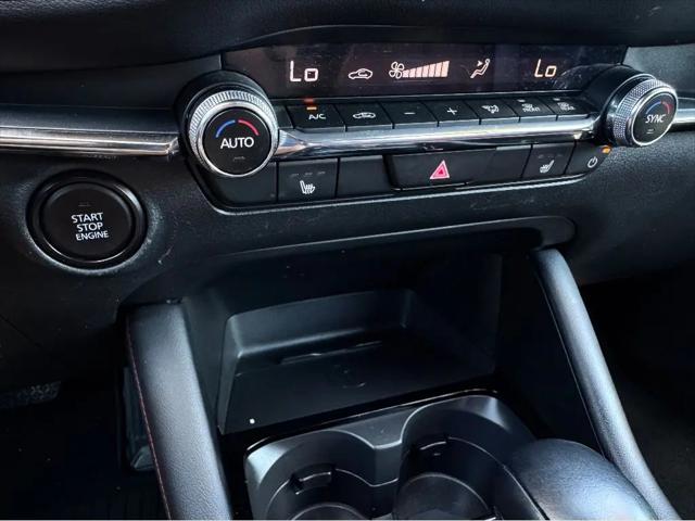 2024 Mazda Mazda3 2.5 S Carbon Edition