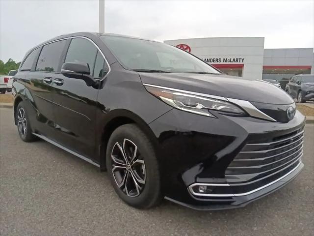 2025 Toyota Sienna Platinum for sale in Fayetteville, TN