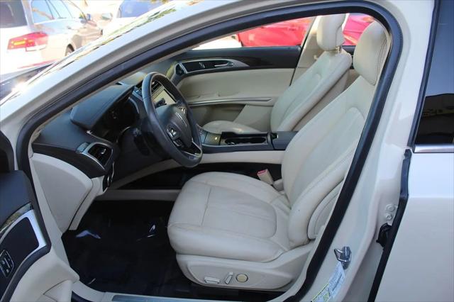 2014 Lincoln MKZ FWD