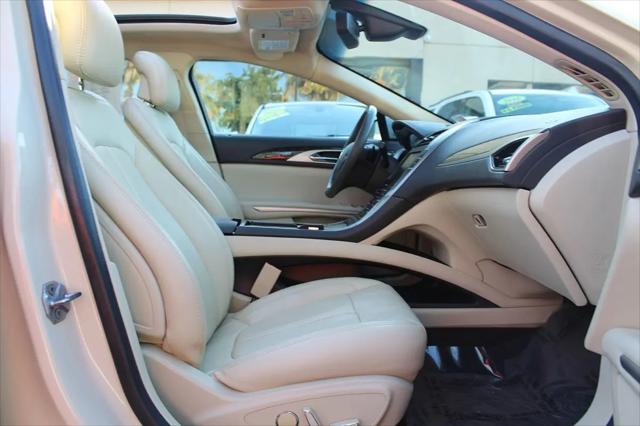 2014 Lincoln MKZ FWD