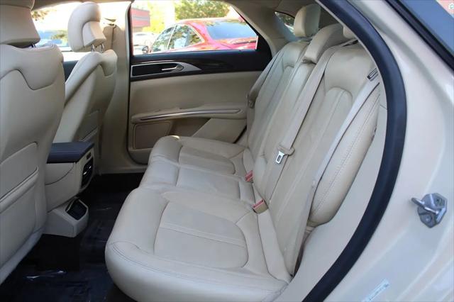 2014 Lincoln MKZ FWD