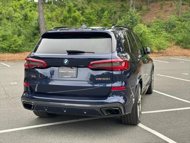 2020 BMW X5 M50i