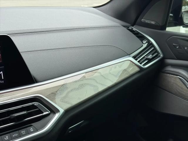 2020 BMW X5 M50i