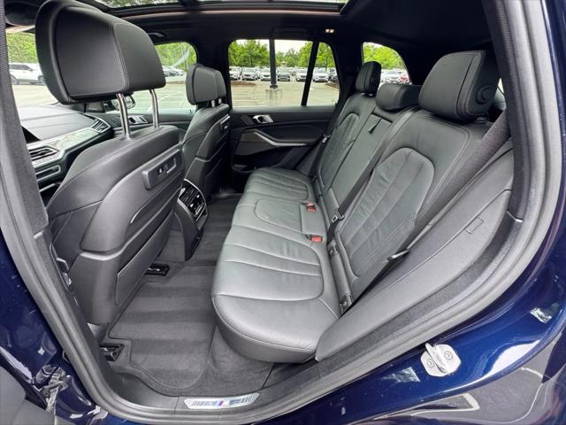 2020 BMW X5 M50i