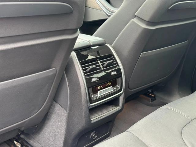 2020 BMW X5 M50i