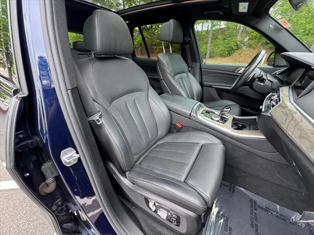 2020 BMW X5 M50i